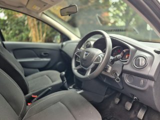 /photos/11285/2b684dac-bfb9-4c33-9de3-3e5befb3e544_i320x240.jpg