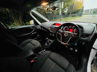 /photos/11285/6dc28725-73bb-40a6-ba03-016bbdf69202_i320x240.jpg
