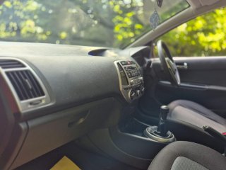 /photos/11285/c43bbdc1-e92b-4f61-8166-6cc3259790a2_i320x240.jpg