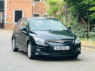 /photos/11285/ec8352e6-3ce2-4716-86eb-7af06ca1e245_i320x240.jpg
